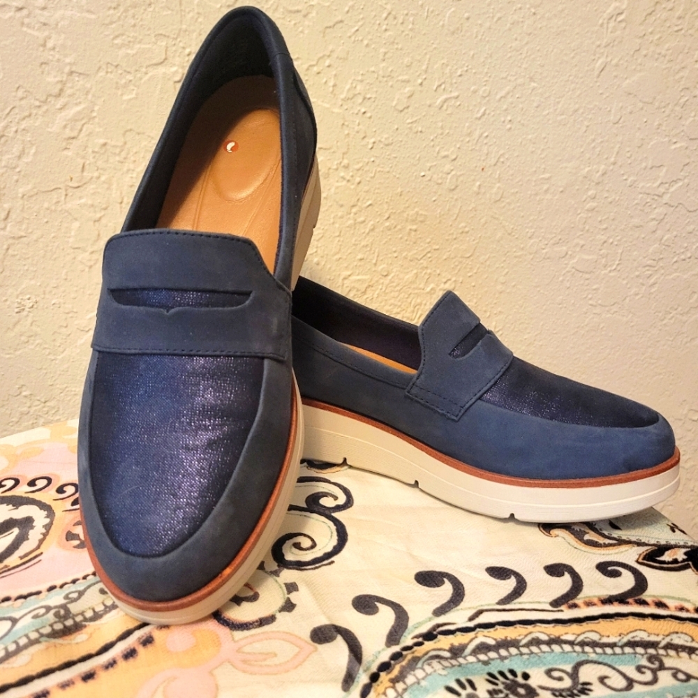 Clarks Shaylin Step 7 1/2M Navy Combi Loafers